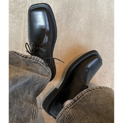Black Square Glossy Leather Loafers (9986)