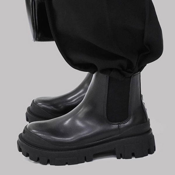 Black Modern Classic Cow Leather Chelsea Boots (7731)